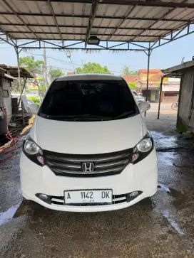 Honda Freed E PSD 2019