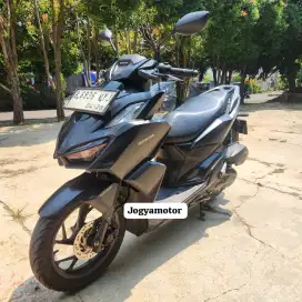 Honda Vario 160 cbs 2023 cash dan credit