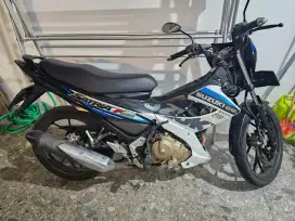 Di jual motor satria FU tahun 2015