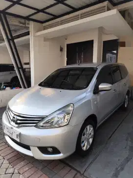 Nissan Grand Livina L11 SV M/T
