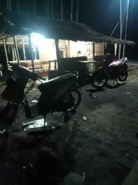 Kerja di Lapo tuak