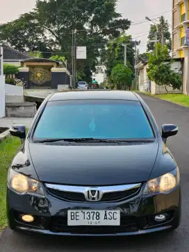 Honda civic 2010 FD 1.8 metik triptonic full istimewa dp ceper yuk