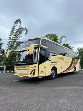 Sewa Bus Pariwisata Mewah, Legrest, Toilet, Smoking Area, Dispenser