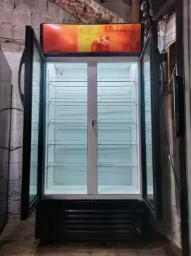 SHOWCASE 2PINTU ( DAIMITSU )