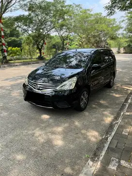 NISSAN GRAND LIVINA 2016 AUTOMATIC 2017 SV MINT CONDITION XV !