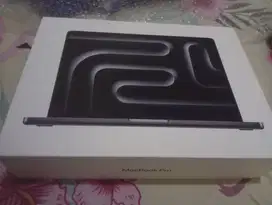 Macbook pro max 14 inch M4 2024
