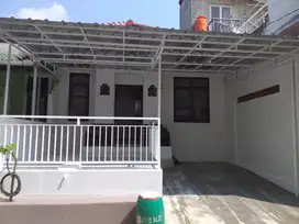 Dijual Rumah Cantik Siap Huni Lembah Hijau Lippo Ckrg