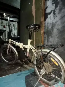 Sepeda lipat ukuran 20