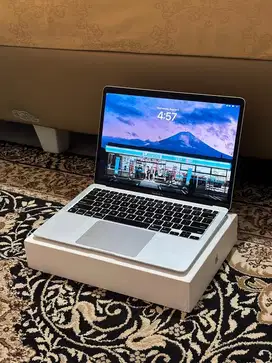 MacBook Air 2020 M1 8/256 CPO