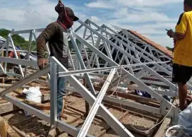 pemborong bangunan baru atau renovasi