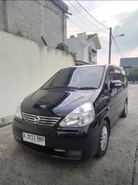 Nissan serena hws 2009 matic good condition