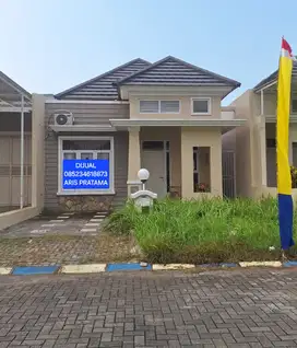 RUMAH DI BOULEVARD JASMINE PARK PLAMONGAN INDAH SEMARANG