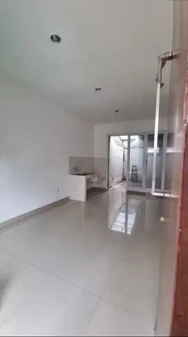 Disewakan Rumah Cluster Bohemia, Gading Serpong
