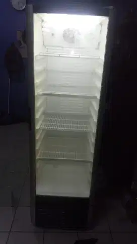 Dijual Showcase merek Polytron normal bersih mulus no minus harga nego
