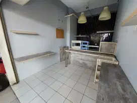 Jual kios usaha Bassura city