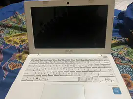 Notebook Asus Bekas