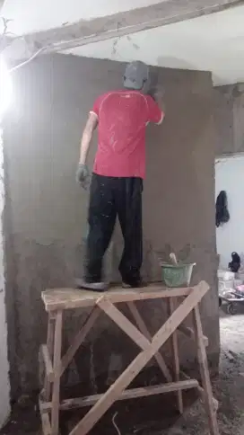Jasa tukang bangunan harian/borongan.