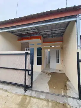 Dijual rumah 2 kamar akses strategis dekat jalan utama hanya 195juta