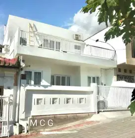Jual rumah lantai 2 lingkungan perumahan Buana Raya Denpasar Barat