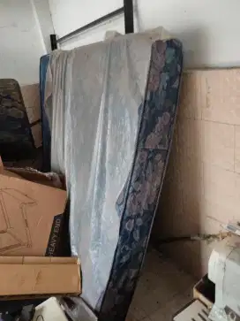 Kasur Spring Bed double bed dengan Dipan besi