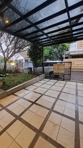 Rumah minimalis siap huni nyaman dekat Griya Buah Batu