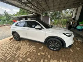 Dijual honda HRV SE CVT 2024