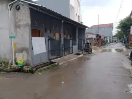 Dijual murahh 3 pintu kontrakan di kavling bulak perwira Bekasi Utara