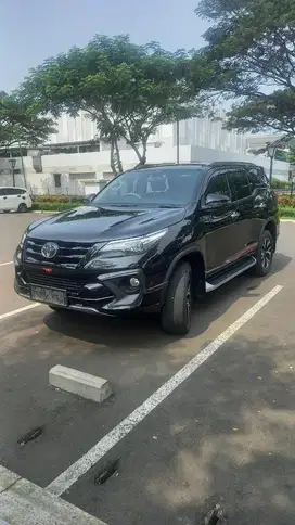 TOYOTA FORTUNER VRZ 2019