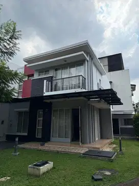 Dijual sgt murah rumah rapih siap huni di Residence One-Bsd City(SHM)