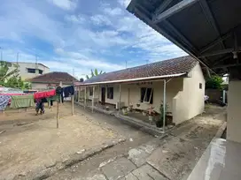 KONTRAKAN 3 LOKAL ISI SEMUA AKSES MOTOR (GANG)