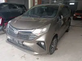 Daihatsu sigra r delux at th21