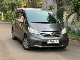 Honda Freed SD AT 2014 AC Double Blower Abu abu
 NEGO