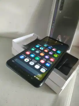 Samsung A7 2018 6/128 Fullset muluss