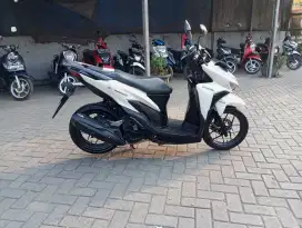 Vario new 2021.KM 30.000 an