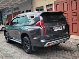Pajero sport dakar 2021 model 2022