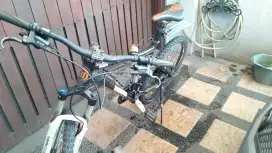 Sepeda mongoose UKuran M type Salvo