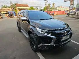 Pajero Rockford fosgate black edition 2019/20 Dakar AT