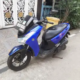Yamaha Lexi 2018 Keyless ss lengkap mesin bagus pajak hidup Panjang