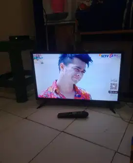 Jual aja TV LED Polytron 24 inchi plus stb