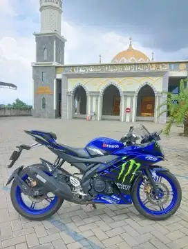 Yamaha R15 terawat