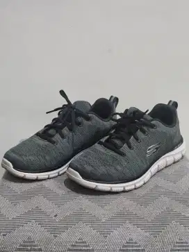 Sepatu Skecher Comfortable