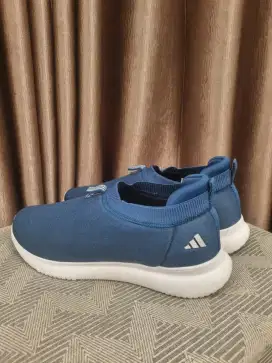 Sepatu Adidas Biru