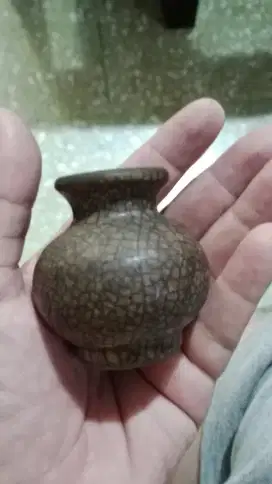 Koleksi barang antik kuno
