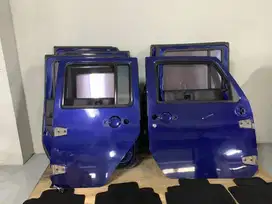Pintu depan dan tengah Rubicon