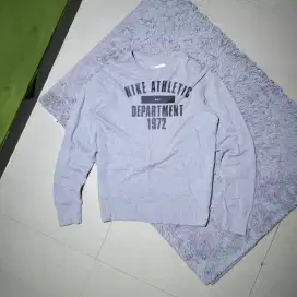 Nike sweater original sz M. Mulus murah saja