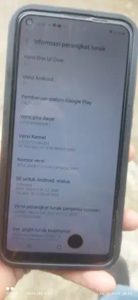 samsung A11 ram 3+2/32gb.