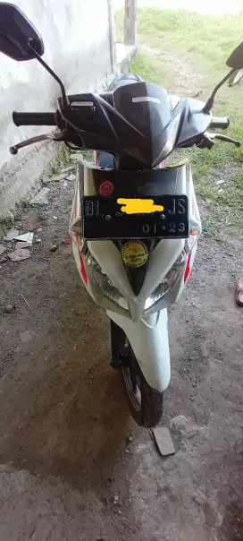 Jual Vario tekno,putih hitam