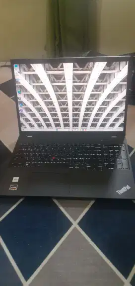 Lenovo ThinkPad P16s G1 Ryzen 7 Pro super mulus