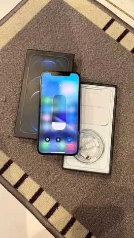 Dijual Iphone 12 Pro 256GB Blue Lengkap Terdaftar