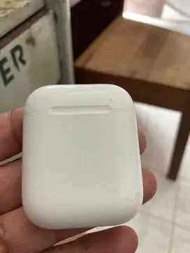 Charging airpods gen1 awet